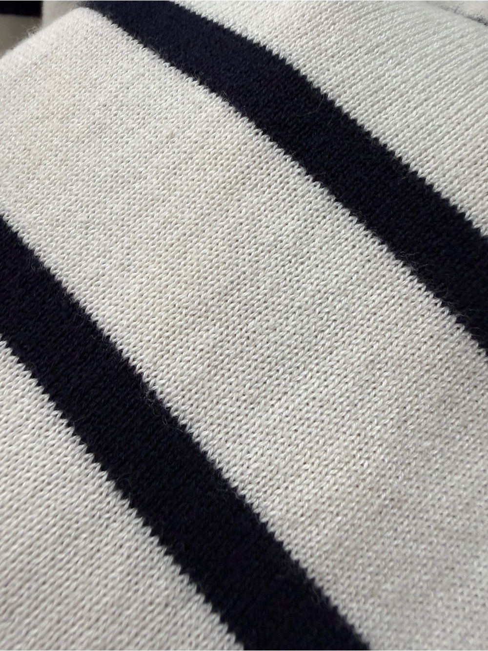 Tommy Hilfiger Sweater S White Navy Striped Anchor Rhinestone V-Neck Cotton Knit - Picture 5 of 10